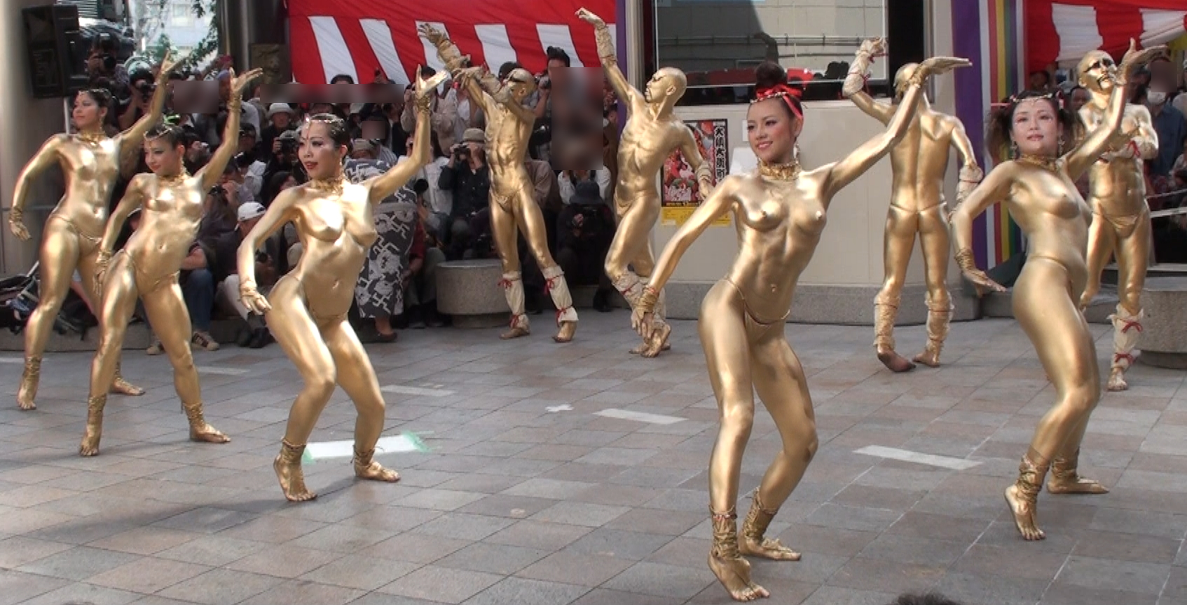 Nude line dancers