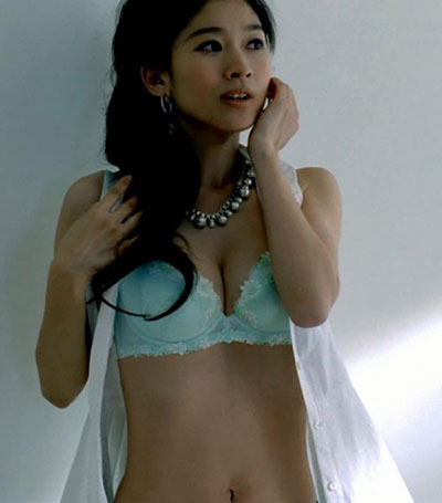 篠原涼子のエロ画像