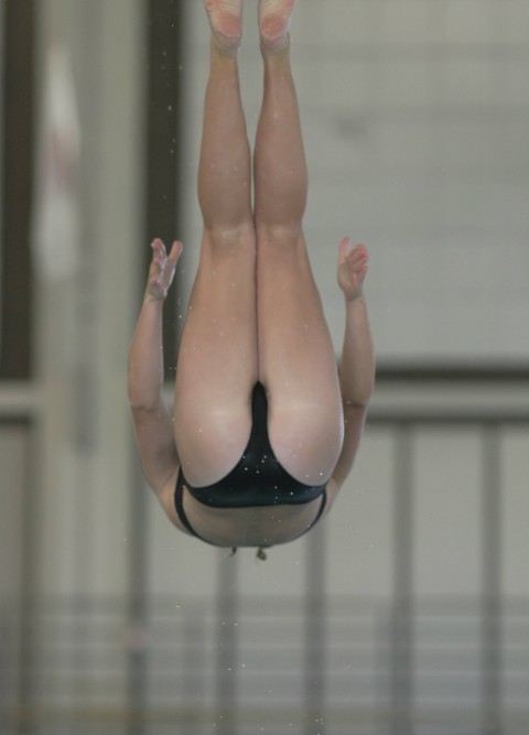 水泳競泳シンクロのAVエロ画像
